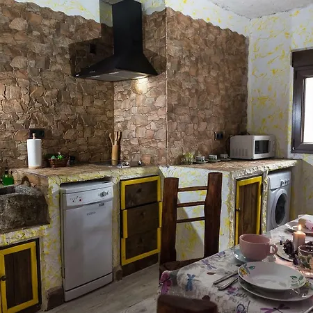 El Eden De Javier * Robledillo