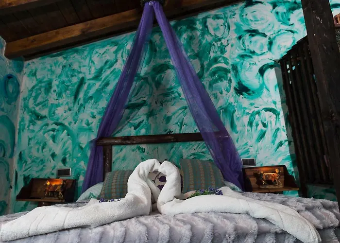 El Eden De Javier Lantställe Robledillo